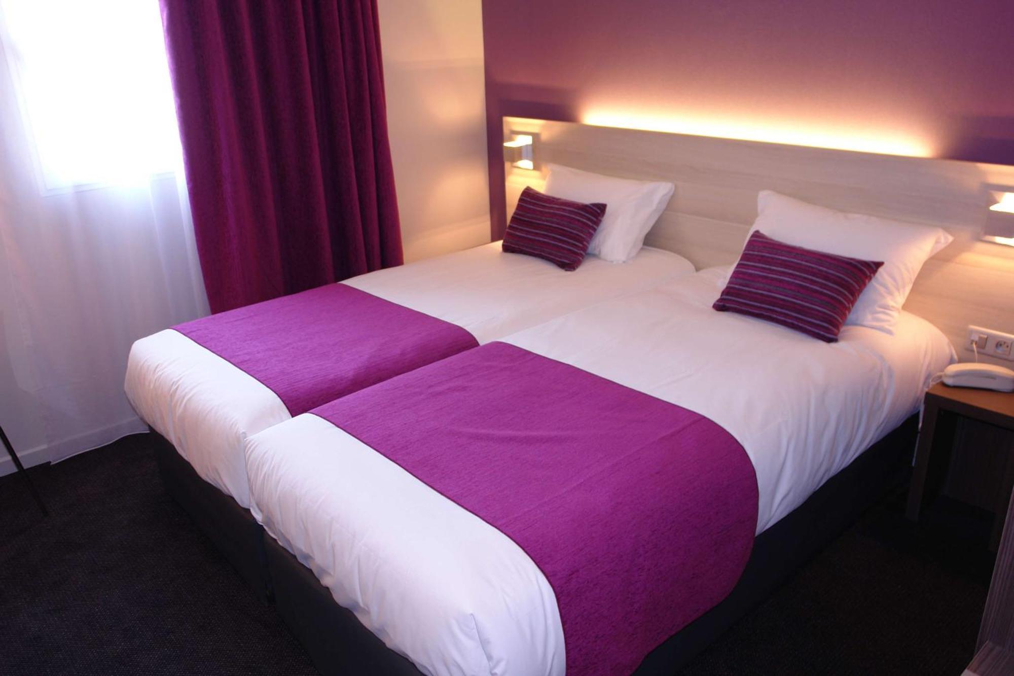 Brit Hotel Vannes-Theix Kültér fotó